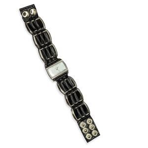VTG Womens Montres De FLEUR 011077 Water Resistant Wristwatch Battery Needed